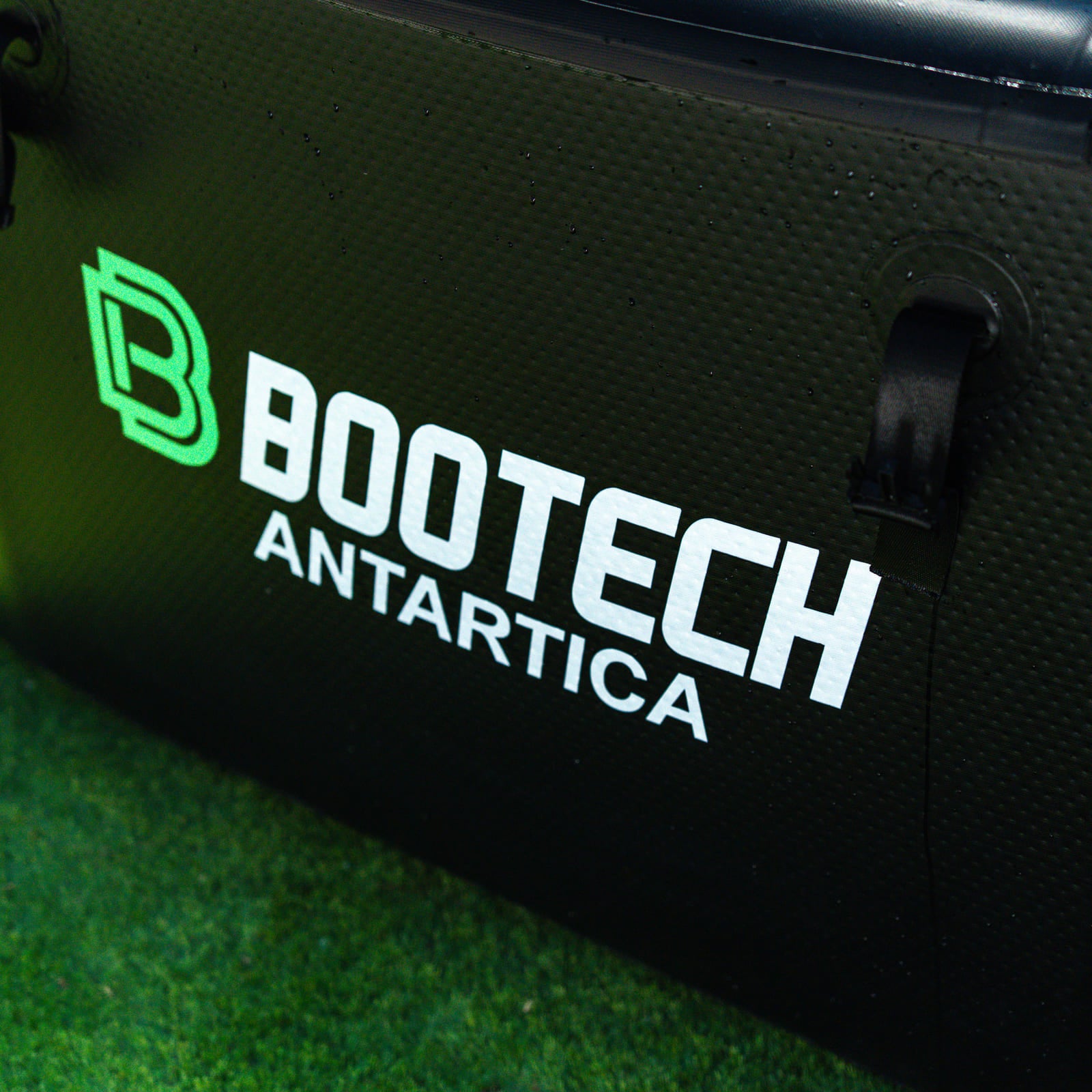 BOOTECH BC-ANTARTICA + Chiller Mini